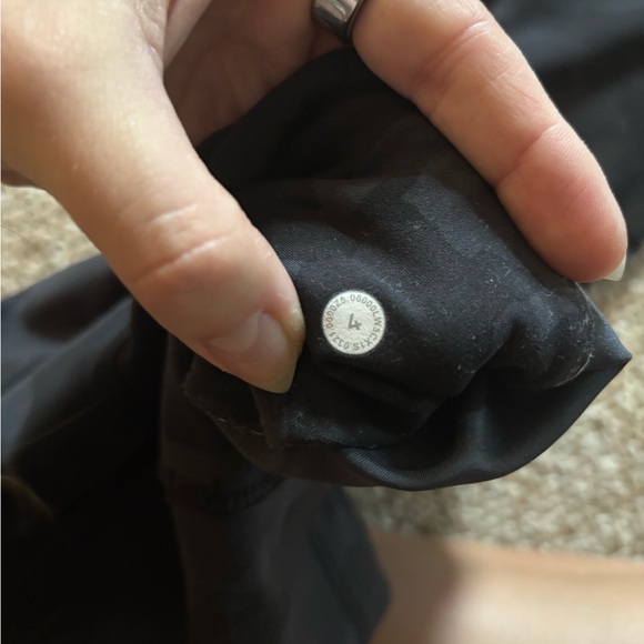 Lululemon Athletica Black Camouflage Leggings - Picture 3 of 3
